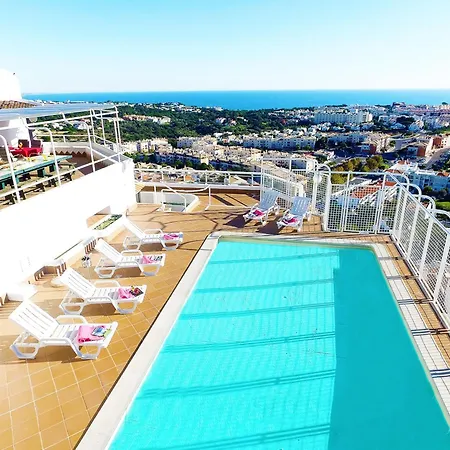 Stunning Penthouse With Pool